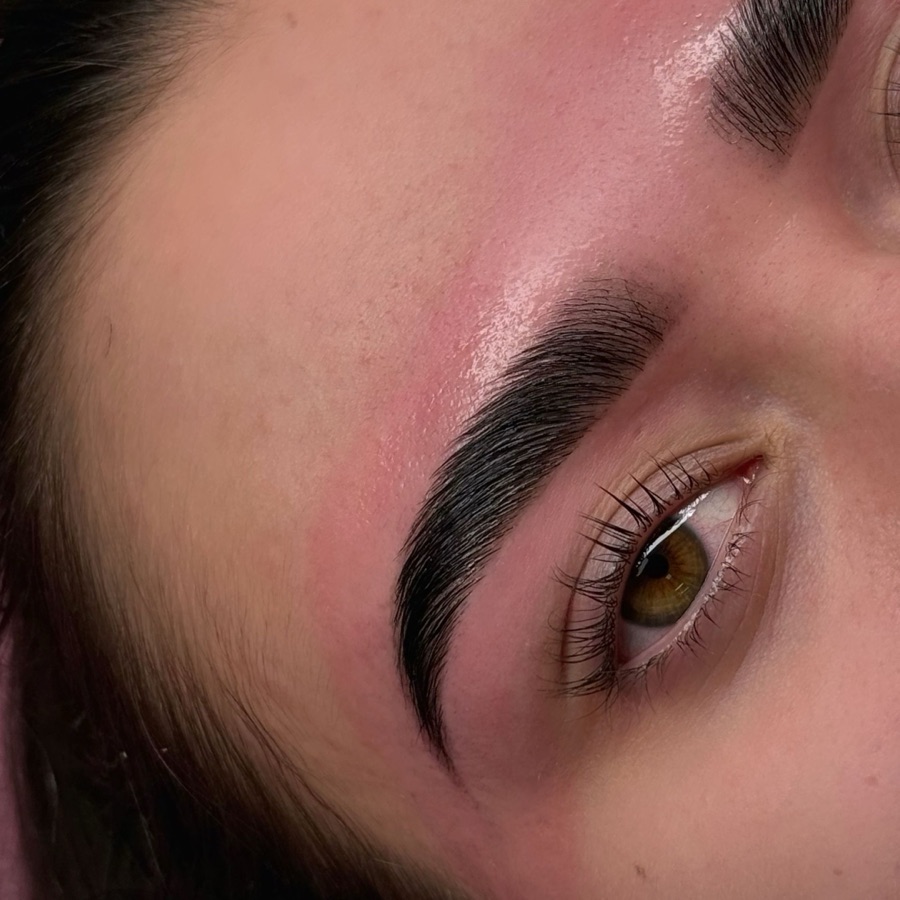Laminacja brwi i lifting rzęs w pakiecie (zdjęcie 2) - realizacja JK Beauty Studio, Sucha Beskidzka